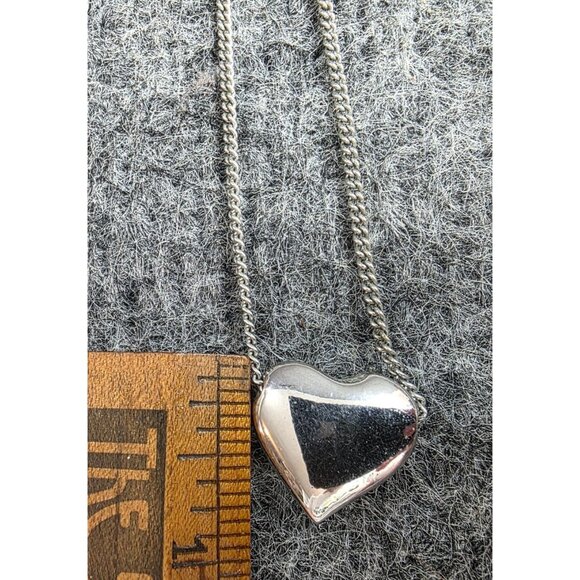 Silver Tone Heart Pendant Necklace With Chain Vtg - Picture 3 of 6